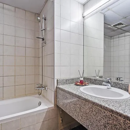 Luxury Studio Near Battua Mall Dubai Exterior photo